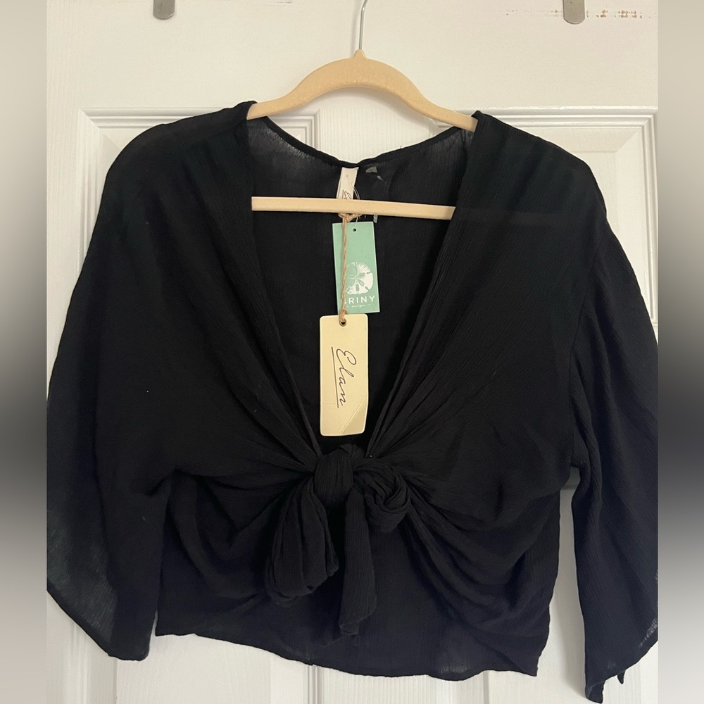 Elan Black Wrap Tie Front Crop Top